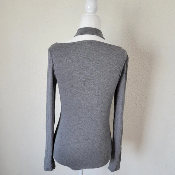 NWT Guess Dayana Knit Blouse - X-Small - Picture 3 of 6